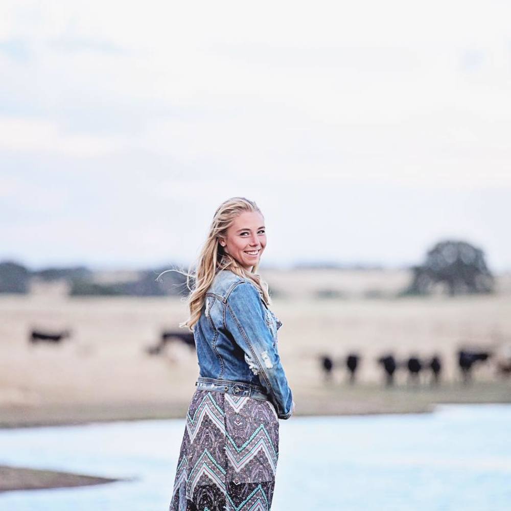 Meet your Posher, Shayna